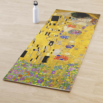 The Kiss Yoga Mat